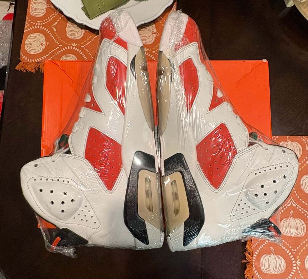 Air Jordan 6 Retro Gatorade Like Mike White Orange Sneakers - Picture 6 of 10
